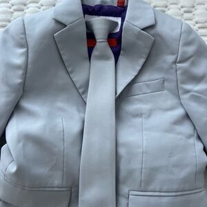 Kid’s Gray Suit with Tie
